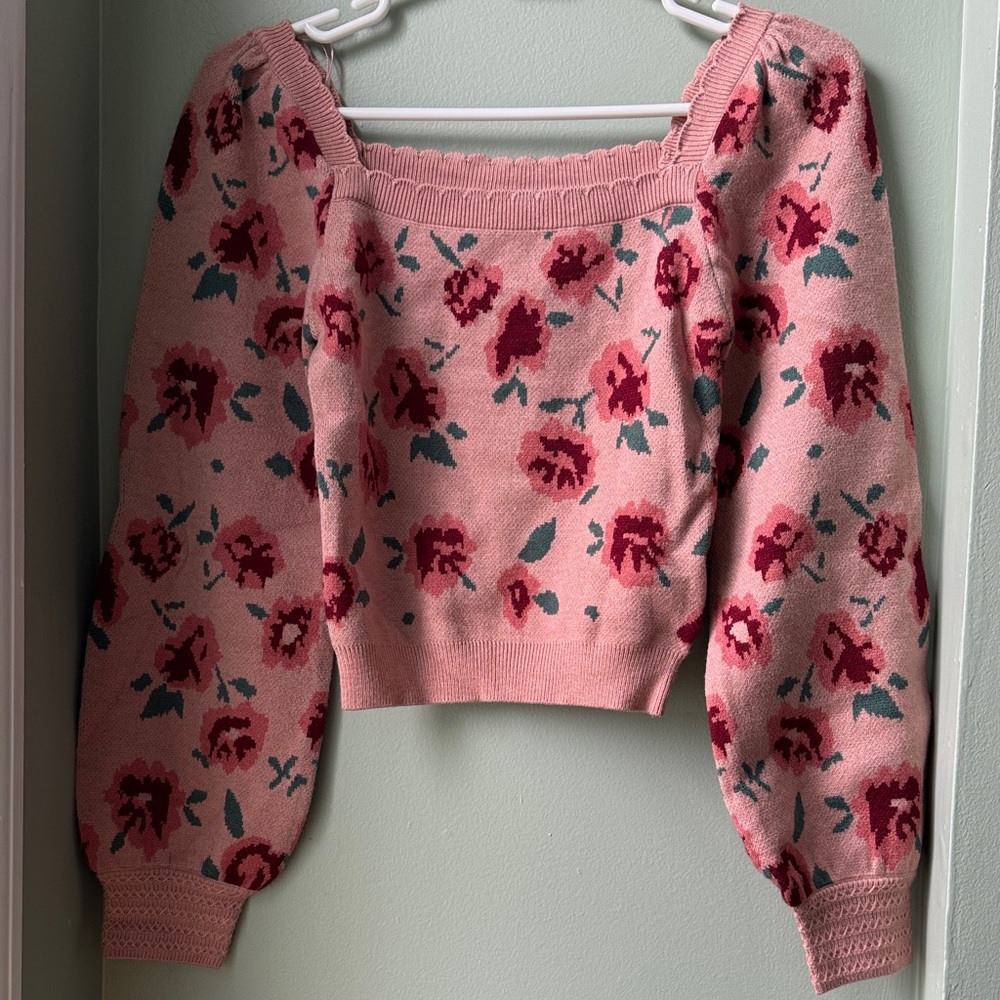 NWT Cropped Pink Floral Off-Shoulder Puff Sleeve Sweater XS